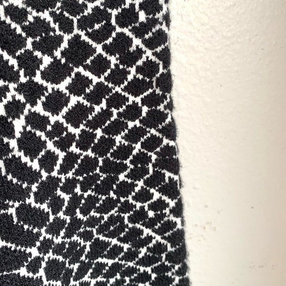 Sam Edelman Selby Jacquard Black and White Dress Fit and Flare Small - Picture 5 of 6